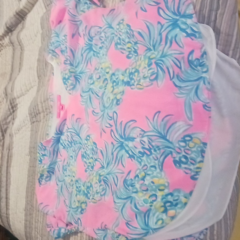 Shirt - Picture 2 of 3